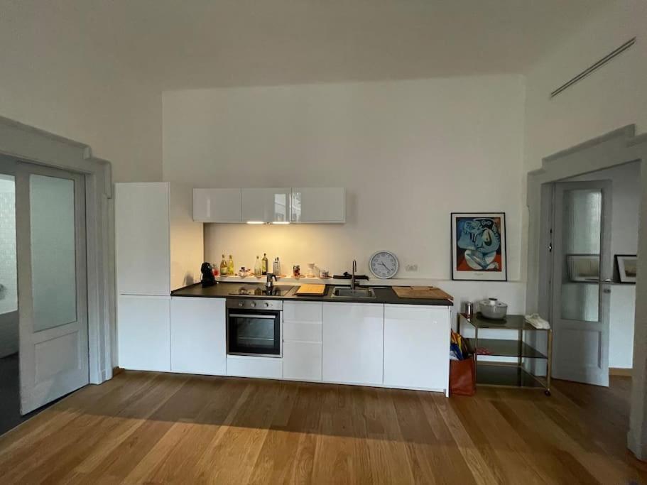 Luxury Apartment - Porta Venezia Милано Екстериор снимка