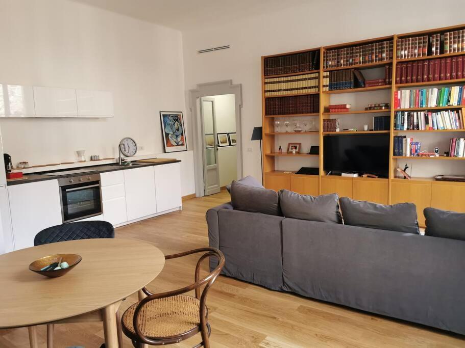 Luxury Apartment - Porta Venezia Милано Екстериор снимка