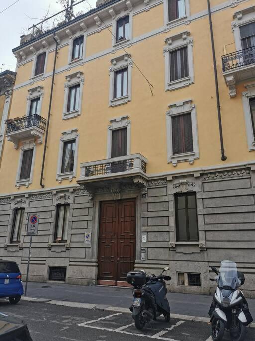 Luxury Apartment - Porta Venezia Милано Екстериор снимка